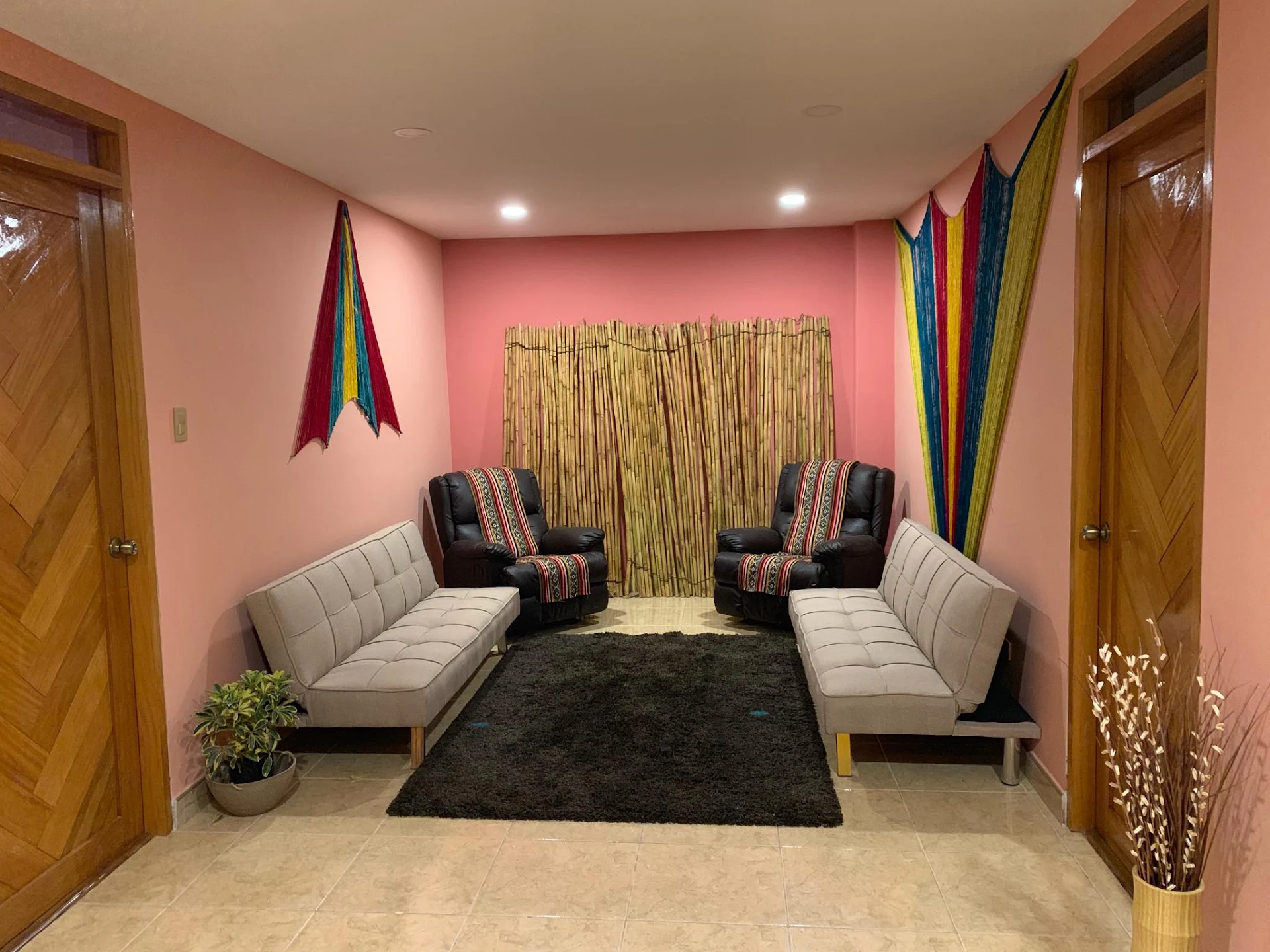 Brothers House