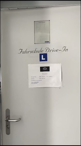 Fahrschule Drive-In Zürich | Oerlikon | VKU & Fahrstunden