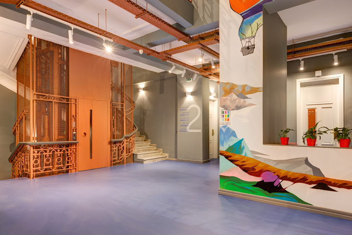 COLORS Urban Hotel by null