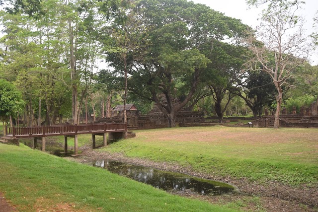 Si Satchanalai Historical Park