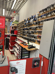 Photo n°2 de Express M.B à Agde (Service de reproduction de clés)