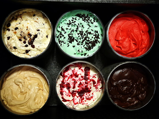 Komentarze i opinie o Kopalnia Lodów Cafe Lody Rzemieślnicze Kawa Napoje (Tauzen)