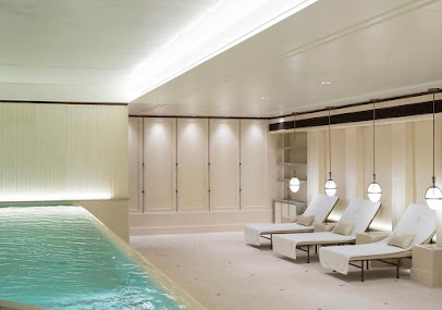 Auram Vip Spa & Massage Centre