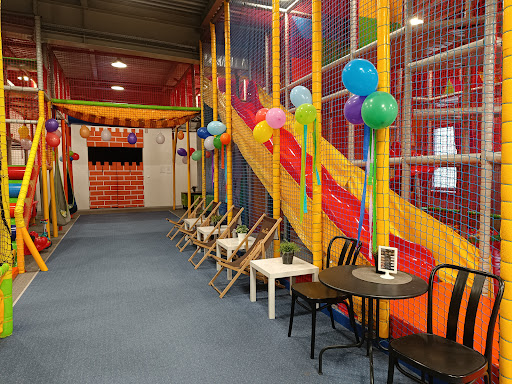 ""Spuki Boo"" Sala Zabaw i Kawiarnia.