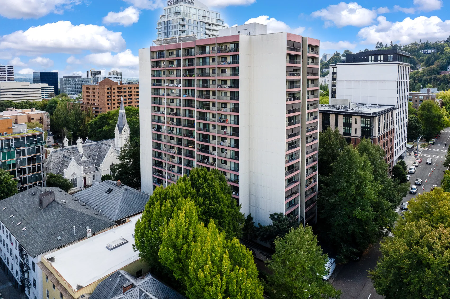 Rose Schnitzer Tower Apartments