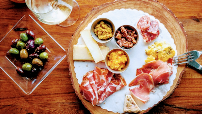 Keuka Kafe a Wine Bar by null