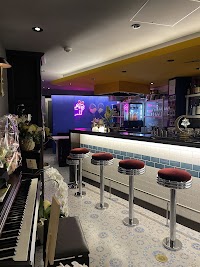 ウサギの上り坂 カジュアルバー