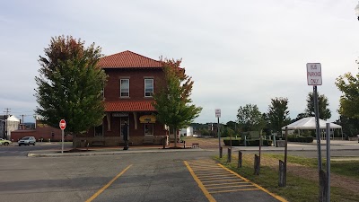 Photos of Elkins Depot Welcome Center