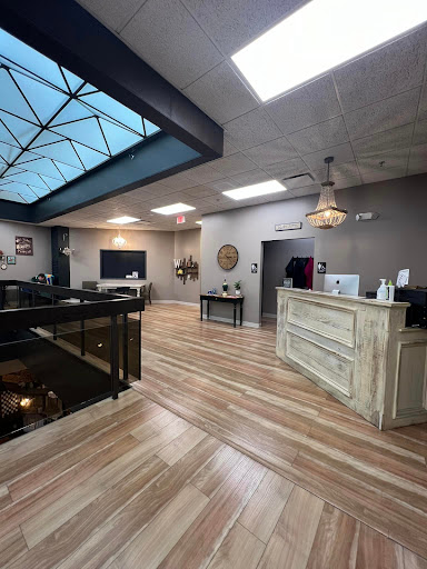 Willow & Birch Salon Gallery - United States