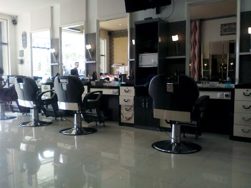 FOCUS BARBERSHOP, Author: Ikbal wae