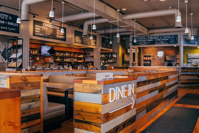 PARISI pizzeria, trattoria e vino