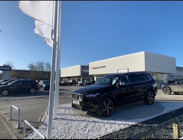 Stoneacre Harrogate - Volvo Cars photo 2