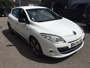 Photo n°1 de SB AUTOMOTIVE à Vulbens (Vendeur de voitures d'occasion)