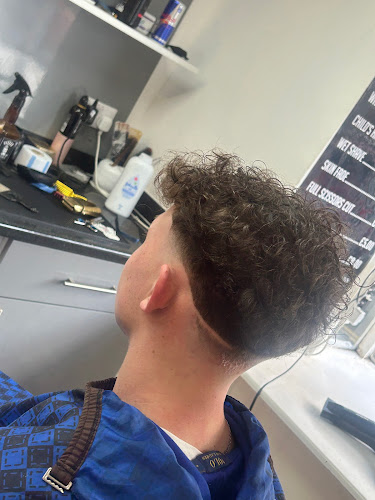 http://highworthturkishbarbers.com/