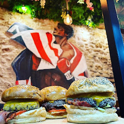 Photo n°74 de BURGA Burgers à Clichy (Traiteur)
