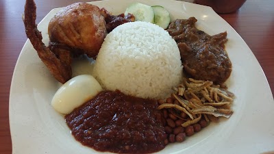 Photos of Noralizah and Iskandar House of Curry