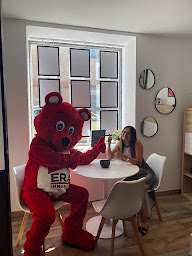 Photo n°2 de Agence Immobilière ERA Immobilier Goffi et Colliard Saint-Cyr-sur-Mer à Saint-Cyr-sur-Mer (Agence de location immobilière)