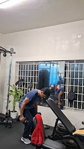 EVOX COSMOPOLITAN CLUB GYM – Gym in Salem, Palakkad, Kerala