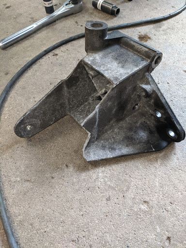 Henry's Auto Care Center - Thumbnail
