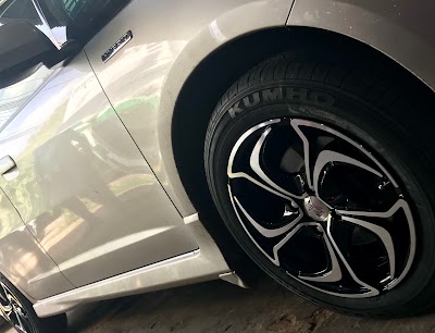 Photos of SHENAL WHEEL ALIGNMENT, TYRE, ALLOY WHEEL, AMARON, EXIDE & HYBRID BATTERY CENTER NEGOMBO SRI LANKA