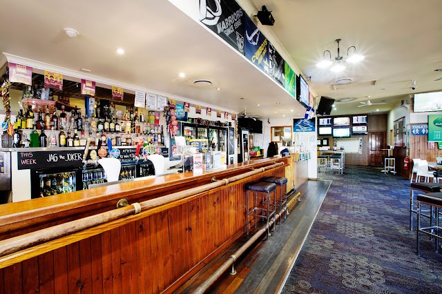 Bay Central Tavern