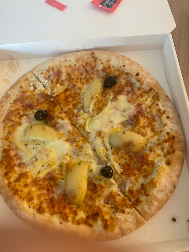 Photo 3 - Olala Pizza