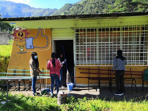 Escuela Secundaria Técnica "Sebastián Lerdo De Tejada 198"