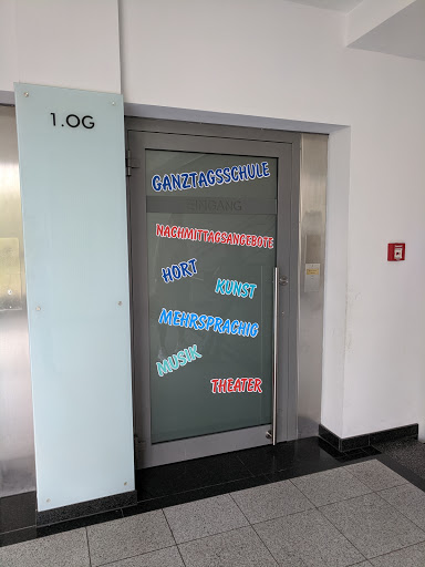 Main Schule - Visual