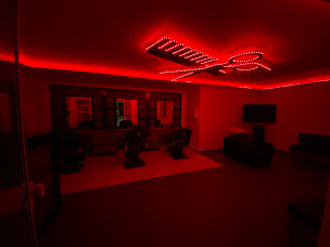 Photo n°14 de imad coiffeur à Montluçon (Salon de coiffure)