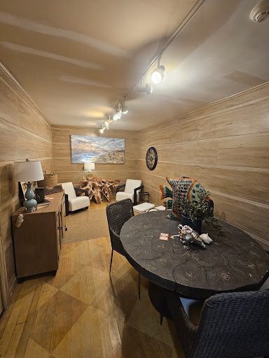 Rhonda Lestage Furnishings + Design - Thumbnail