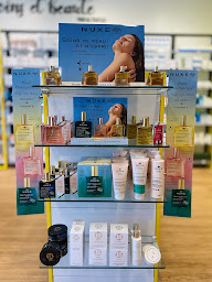 Photo n°15 de Pharmacie du Sans-souci à Châtel-Guyon (Magasin de fauteuils roulants)