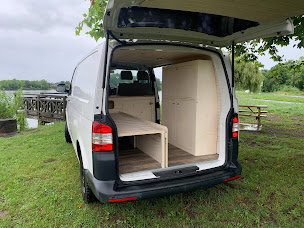 Photo n°7 de ATIN Atelier du Bois à Bayonne (Concessionnaire de véhicules de loisirs)