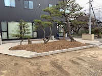 （有）緑光庭苑