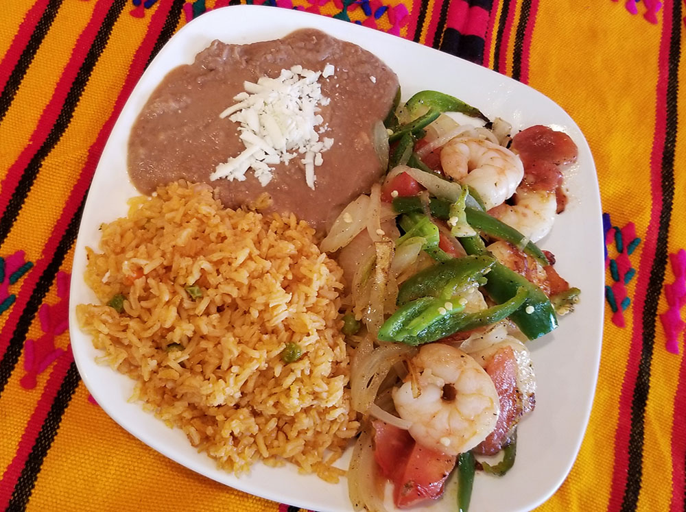 Castañedas — photo 3