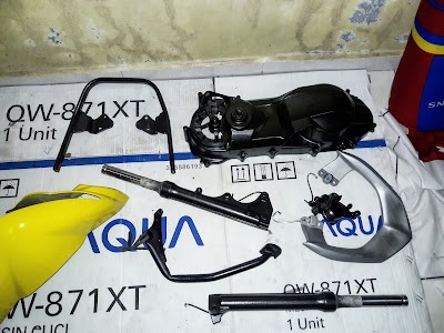 Photos of KingBox Speed Shop Thailand Dan Painting