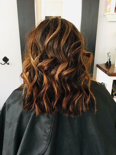 Salon Beautiful You