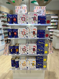 Photo n°5 de PHARMACIE DU CENTRE à Laval (Pharmacie vétérinaire)