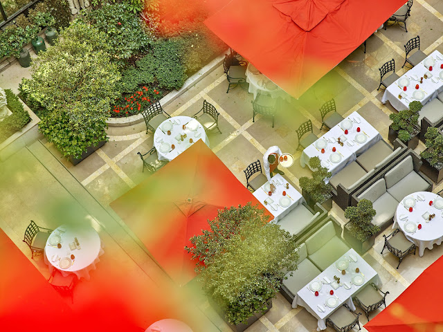 Hôtel Plaza Athénée by null