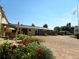 Photo n°3 de Camping Municipal de la Noë** à Argentan (Terrain de camping)