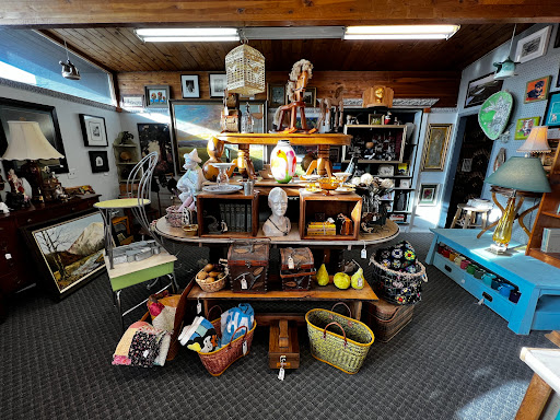 Frame It Custom Picture Framing and Brick & Mortar Vintage Shop - Thumbnail