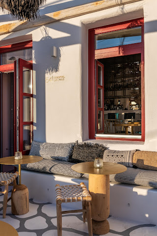 The TownHouse Mykonos by null