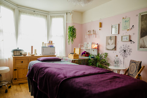 Angelic Holistics - Health & Wellness Therapist - Bedford