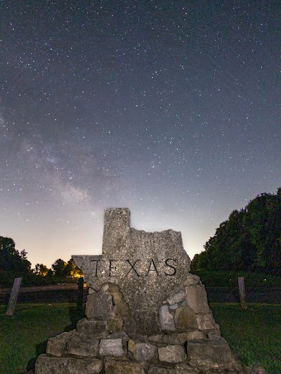 Texas State Line Monument