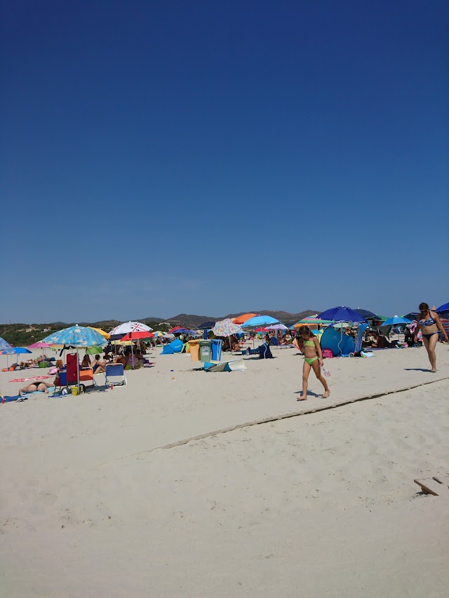 Spiaggia di Porto Giunco