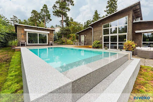 Photo n°3 de PISCINES HydroSud Hauts-de-France à Trith-Saint-Léger (Magasin de matériel pour piscines)