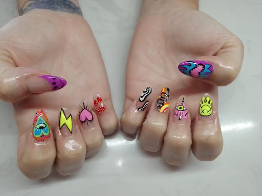 TWINS NAILS - Visual
