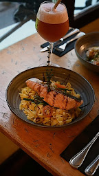 Photo n°11 de La French Guinguette à Paris (Bar à vin)