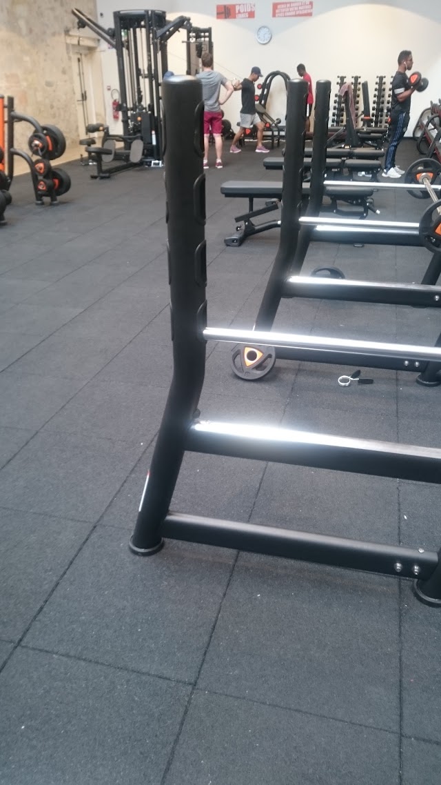 Basic-Fit Salles de Sport Bordeaux Quai de Bacalan