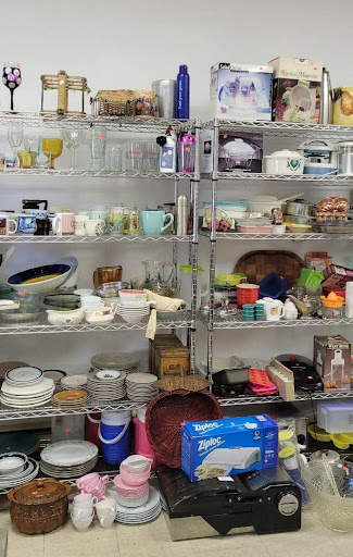 MeeShell's Resale Shop Gallery - United States