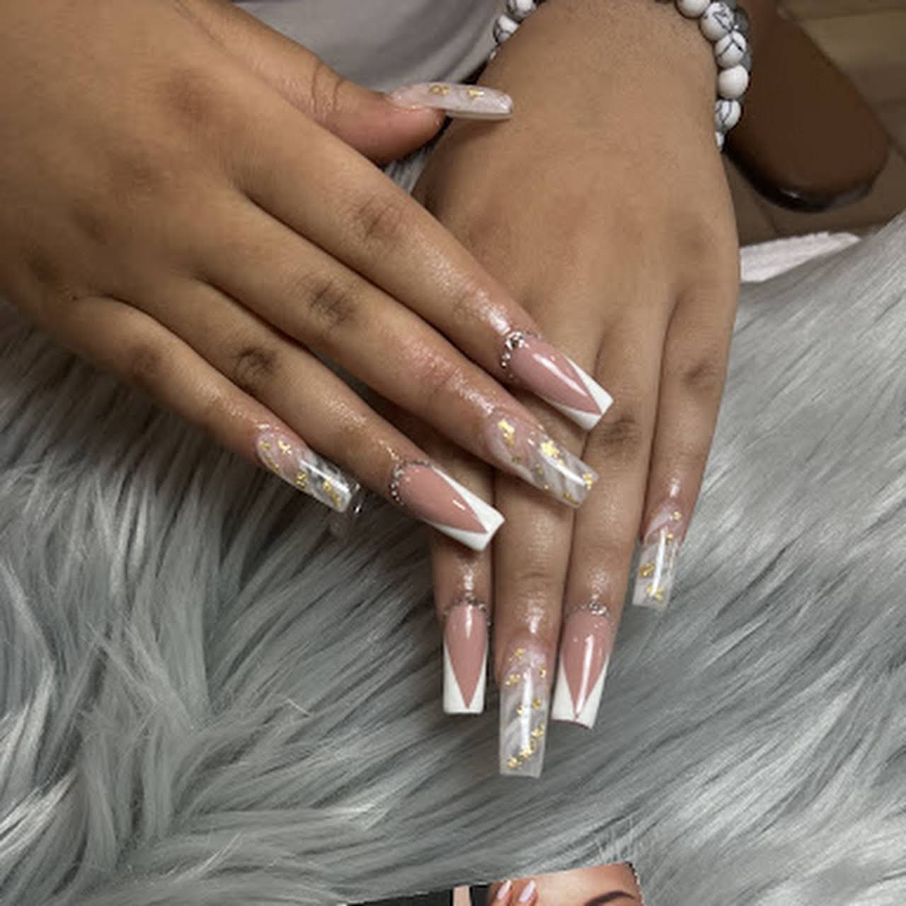 Queenie Nail Salon - Naik Salon in Tukwila